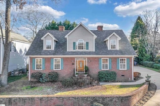 12 Hunley Ln, Greenville, SC 29605