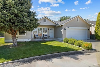 725 E Badley Ave, Meridian, ID 83642