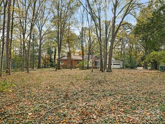 1026 Jefferson Dr, Charlotte, NC 28270