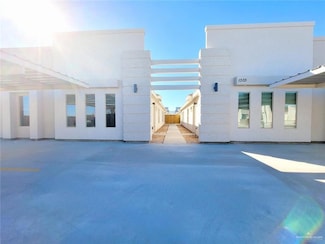1312 Petri Dr Unit 2, Weslaco, TX 78599