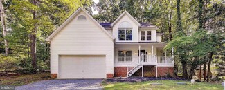 5757 Eucalyptus Dr, Saint Leonard, MD 20685