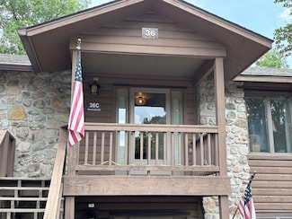 36 Peninsula Dr, Mount Ida, AR 71957