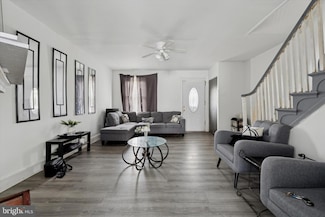 219 Laurel Rd, Sharon Hill, PA 19079