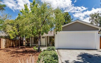 2035 Avy Ave, Menlo Park, CA 94025