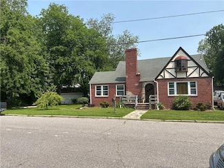 1612 Spratley St, Portsmouth, VA 23704