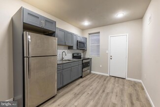 141 N Peach St, Philadelphia, PA 19139