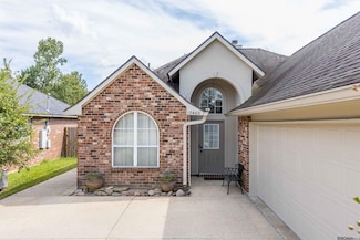 17460 Kaitlyn Dr, Baton Rouge, LA 70817