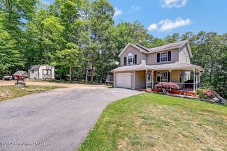 43 Crown Point Dr S, East Stroudsburg, PA 18302