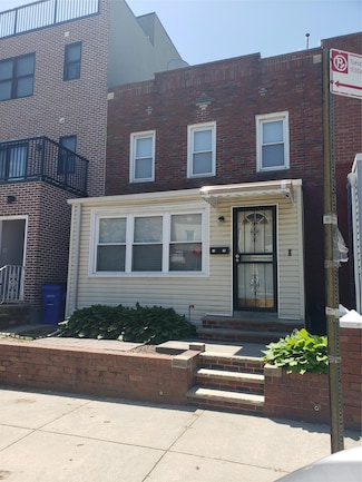 1916 23rd Rd, Astoria, NY 11105