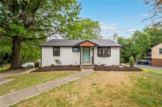 4137 Grandview Dr, Gibsonia, PA 15044