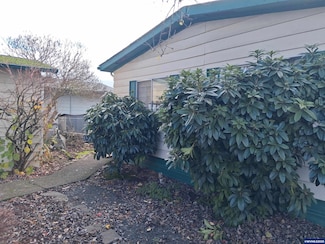 3393 Snow Peak Place, Lebanon, OR 97355