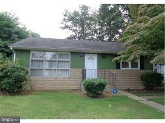 228 Stanger Ave, Glassboro, NJ 08028