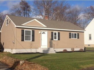 34 Parkview St, Manchester, NH 03103