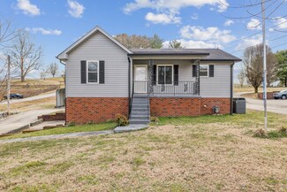 49 Bradford Hill Rd, Brush Creek, TN 38547
