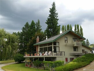 438 Wannacut Lake Rd, Oroville, WA 98844