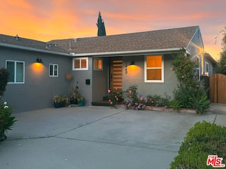 5460 Burnet Ave, Sherman Oaks, CA 91411
