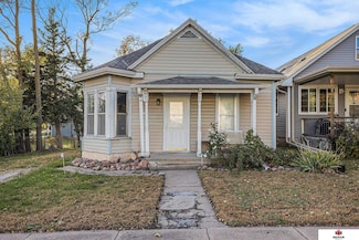 2121 N 30th St, Lincoln, NE 68503