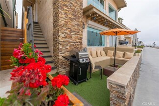1728 The Strand Unit 4, Hermosa Beach, CA 90254