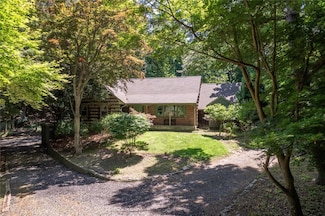 35 Mary Pitkin Path, Shoreham, NY 11786