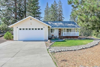 5703 Black Bear Ct, Weed, CA 96094