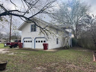 000 College Ave, Clarksville, TX 75426