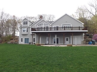 76 Walnut Ave, North Hampton, NH 03862