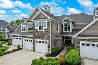 32725 Signature Pkwy, Avon Lake, OH 44012