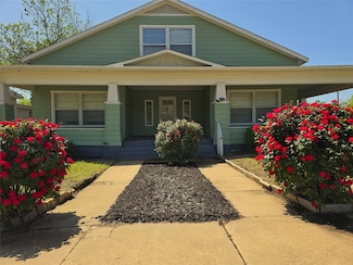 830 W Woodard St, Denison, TX 75020