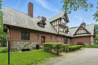 80 Pond St Unit 4, Salem, NH 03079