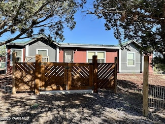 934 Cedar, Ash Fork, AZ 86320
