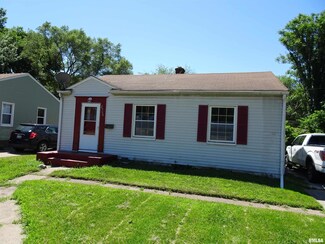 2368 11th St, Rock Island, IL 61201