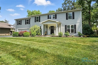 845 Oak Knoll Dr, Perrysburg, OH 43551