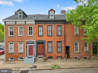 240 W Philadelphia St, York, PA 17401