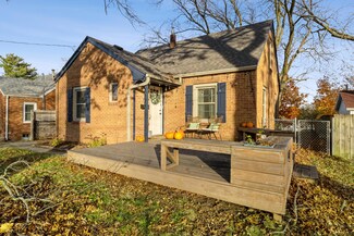 2123 32nd St, Des Moines, IA 50310