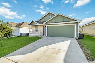 8027 Chanting Bend, San Antonio, TX 78223