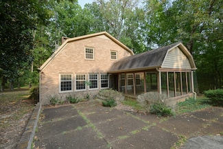 2719 Highway 41a S, Normandy, TN 37360