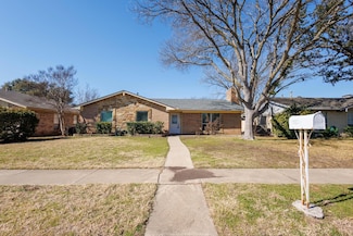 2025 Glenbrook Meadows Dr, Garland, TX 75040