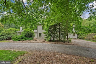 15708 Thompson Rd, Silver Spring, MD 20905