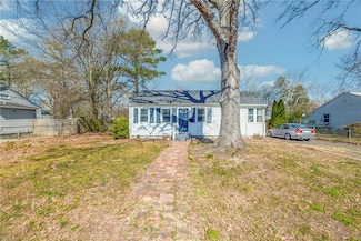 621 72nd St, Newport News, VA 23605