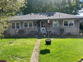 58 Merino St, Johnston, RI 02919