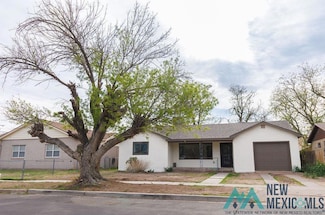 1003 Albert St, Carlsbad, NM 88220