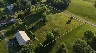 21619 NE 150th St, Kearney, MO 64060