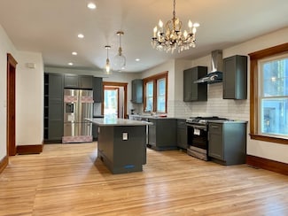 37 Springfield St Unit 1, Belmont, MA 02478
