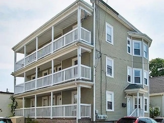 8 Hall Ave Unit 2, Braintree, MA 02184