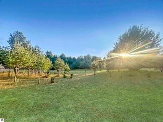 0 Baggs Rd, Williamsburg, MI 49690