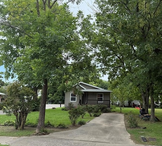 441 4th Ave, Dalton, GA 30721