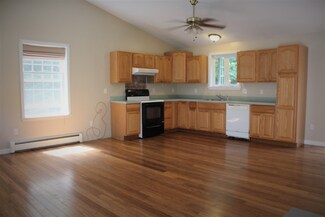 59 Emerson Dr, Center Barnstead, NH 03225