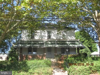 318 N 5th St, Hamburg, PA 19526