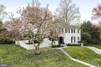 4603 Tournay Rd, Bethesda, MD 20816