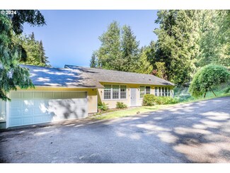 111 Norwood Dr, Kelso, WA 98626